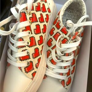 Love Moschino Canvas sneaker size 38